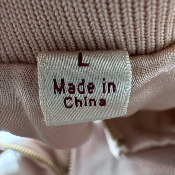 Aritzia Little Moon Pink Satin Bomber Jacket  Size Large - Picture 8 of 12